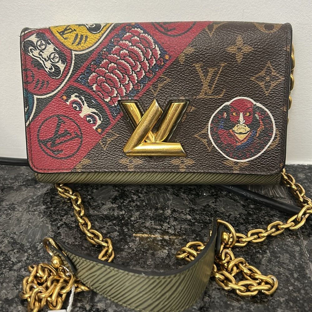 Louis Vuitton 
Kabuki Twist Small  Crossbody Limited Edition